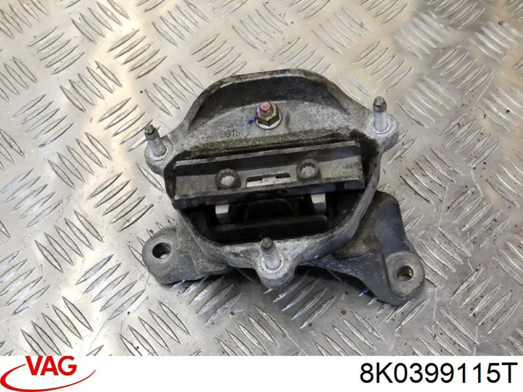 Купити 8K0399115T VAG Кронштейн подушки КПП