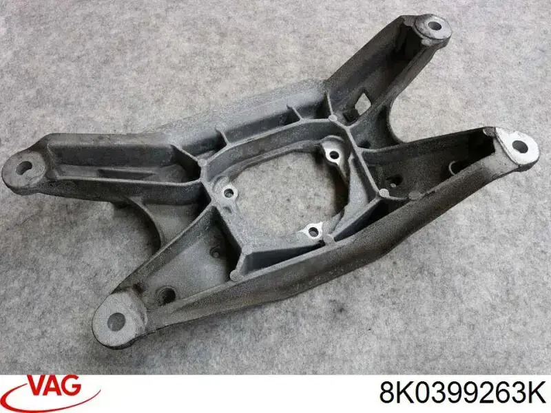 Балка кріплення коробки передач 8K0399263K Porsche