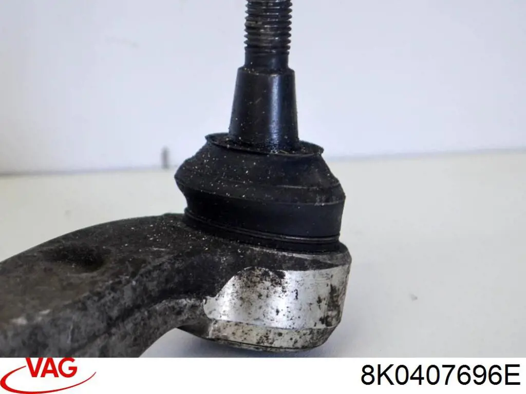 Важіль передньої підвіски нижній, правий VAG 8K0407696E ціна, від 27.78 USD