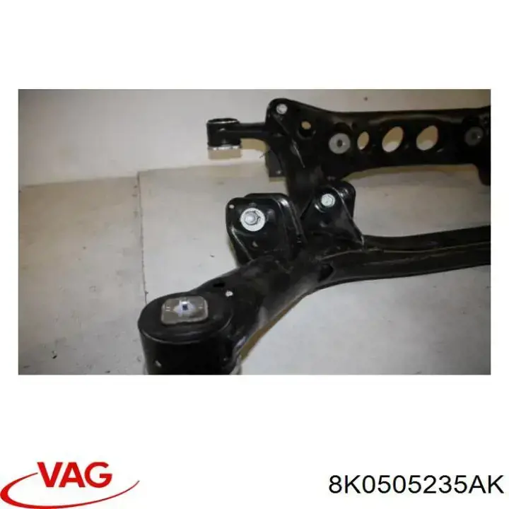 Купити 8K0505235AF VAG Балка задньої підвіски, підрамник