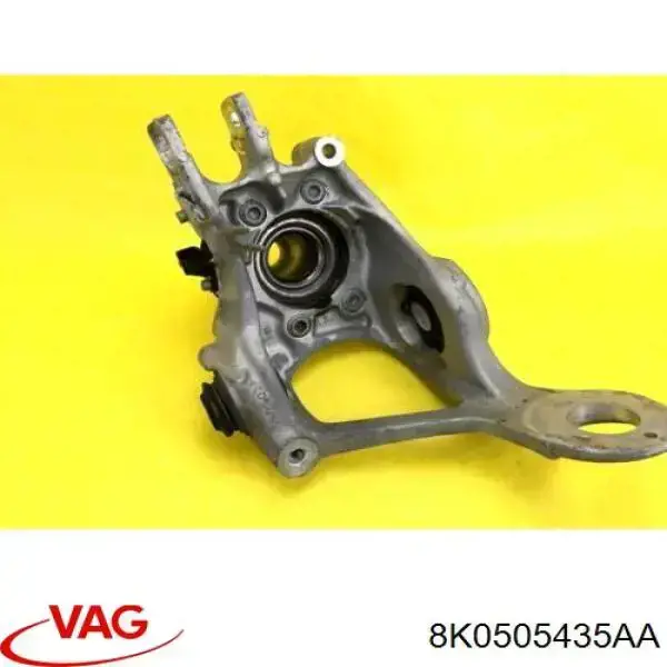 8K0505435AA VAG Цапфа поворотна ліва