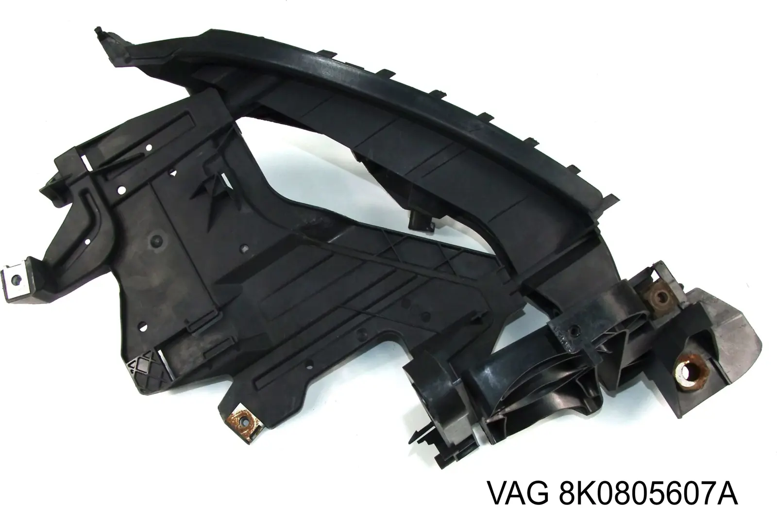 Купити 8K0805607A VAG Кронштейн-адаптер кріплення фари передньої, лівою