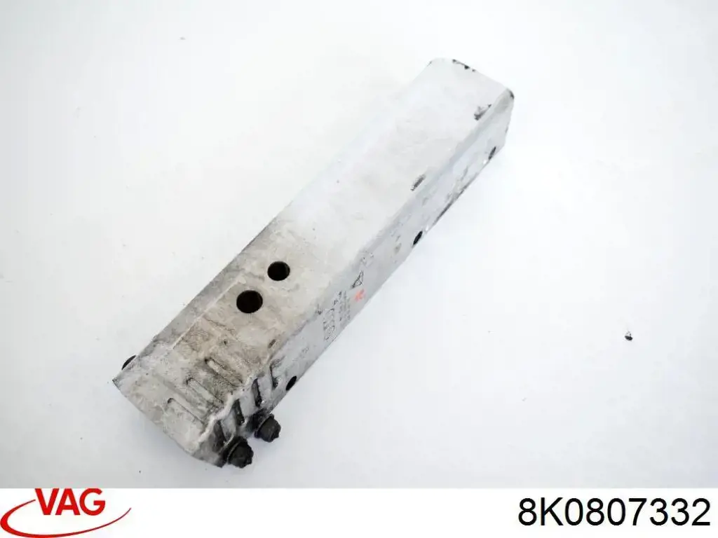 Кронштейн підсилювача заднього бампера VAG 8K0807332 ціна, від 7.60 USD