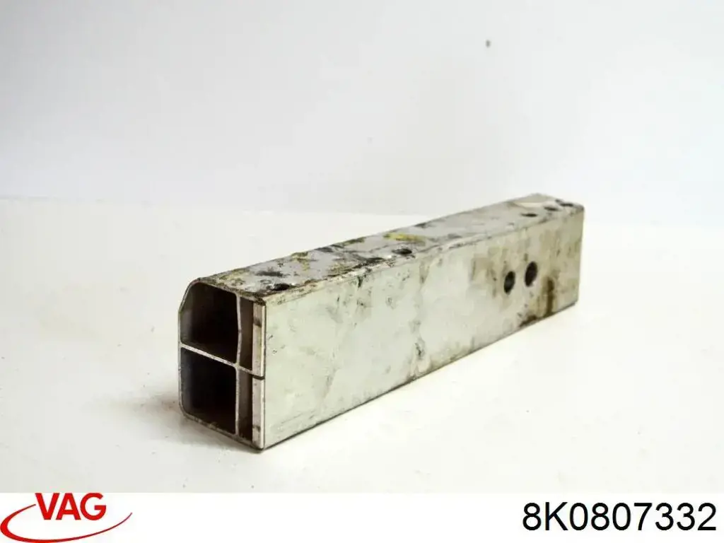Купити 8K0807332 VAG Кронштейн підсилювача заднього бампера