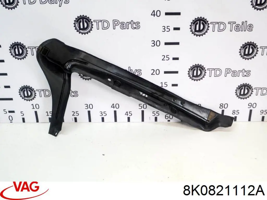 Ущільнювач крила VAG 8K0821112A ціна, від 14.11 USD