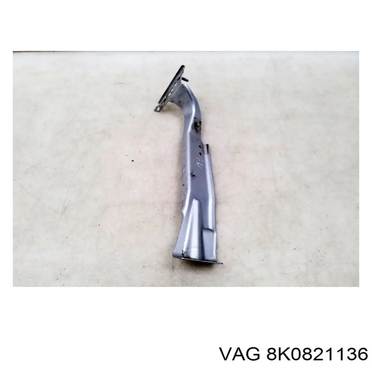 8K0821136 VAG 