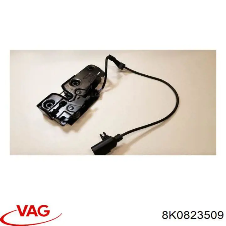 Замок капота 8K0823509 VAG