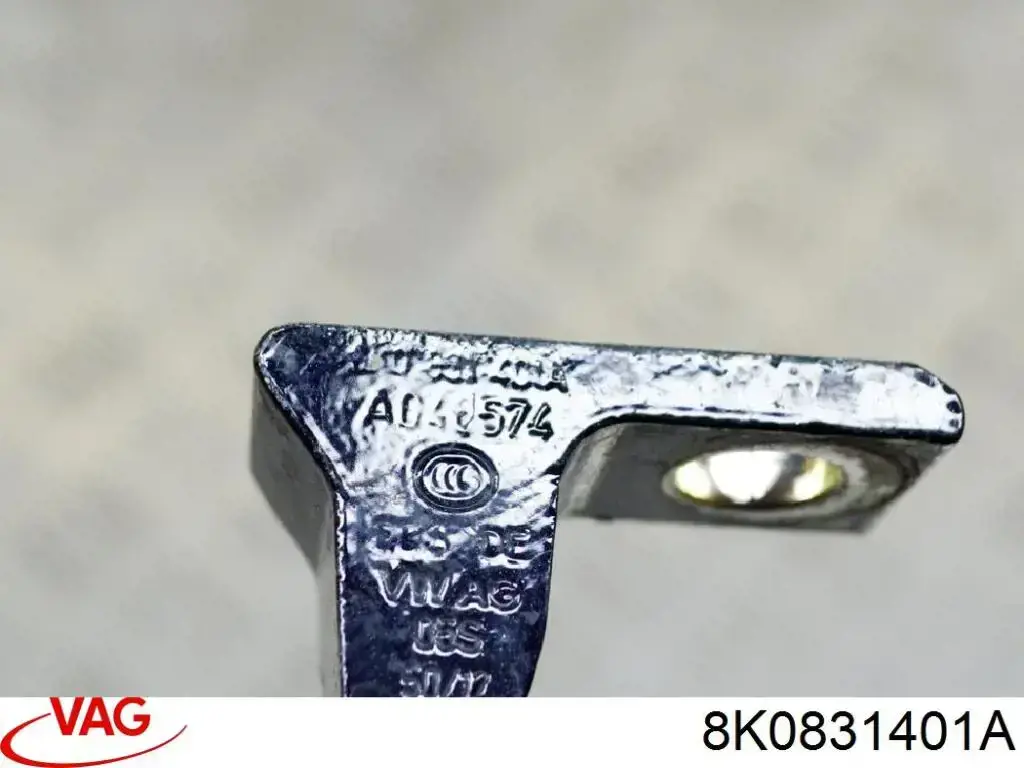 Дверний шарнір задній лівий VAG 8K0831401C ціна, від 8.87 USD