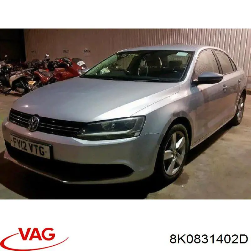 Купити 8K0831402D VAG Дверний шарнір задній правий