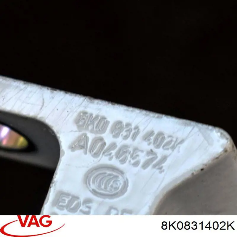 Купити 8K0831402K VAG Петля передніх дверей, правих