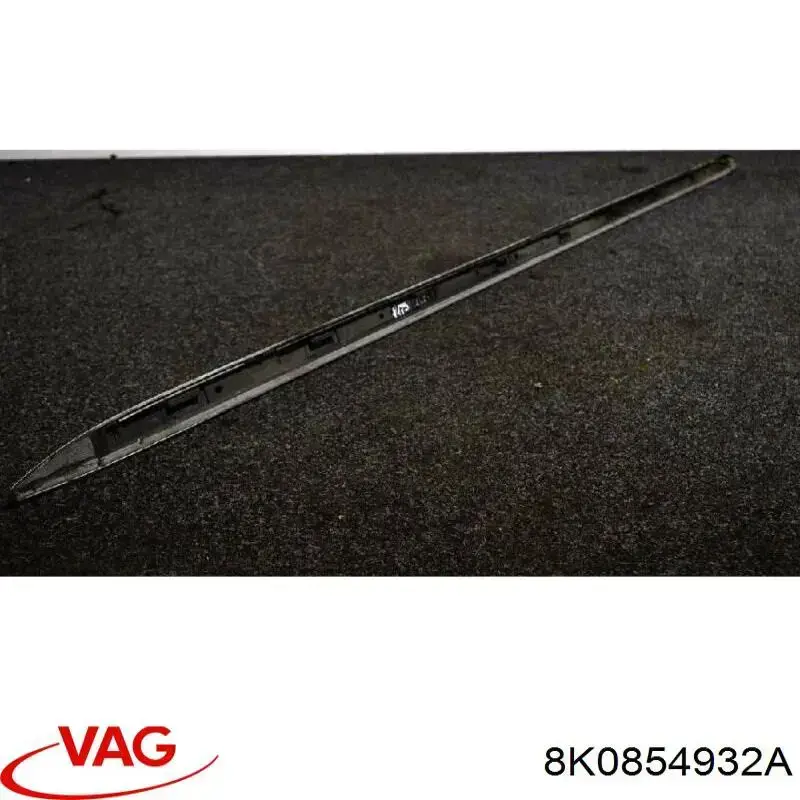Накладка зовнішня (молдинг) порога, лівий VAG 8K0854932A ціна, від 47.22 USD