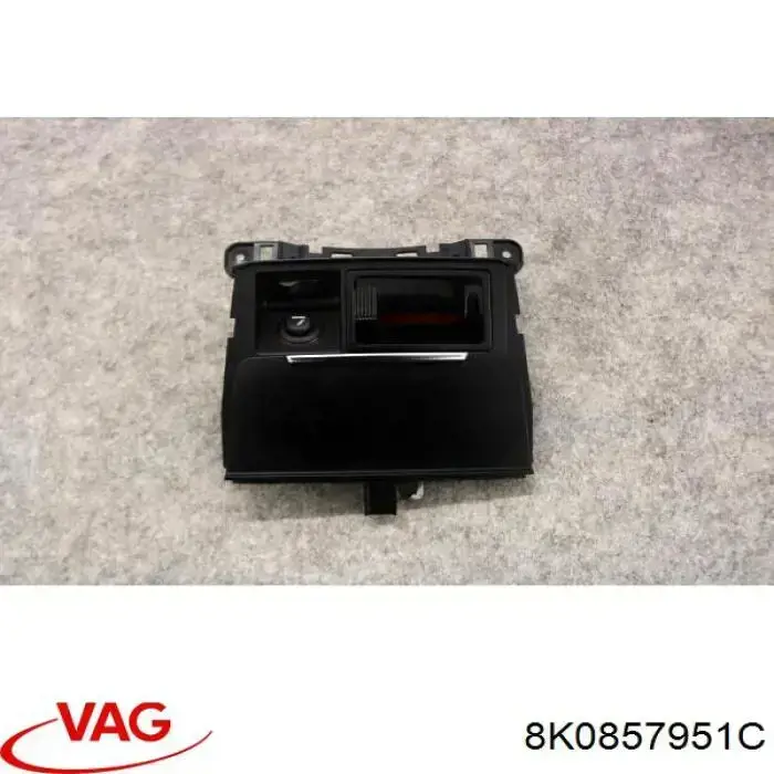Попільничка центральної консолі VAG 8K0857951C