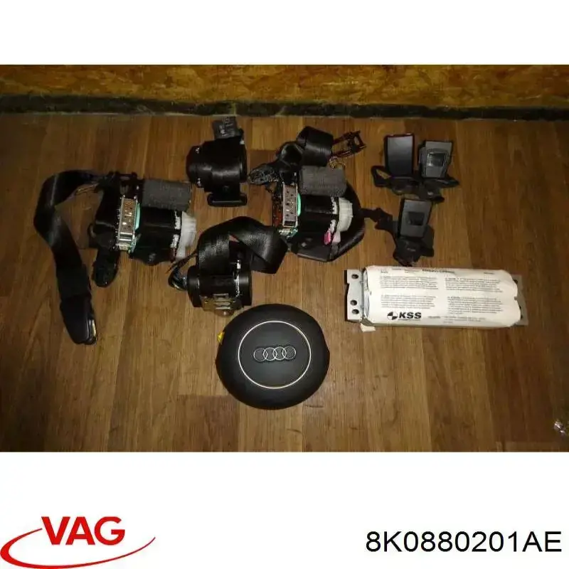 Купити 8K0880201AE VAG Подушка безпеки водія