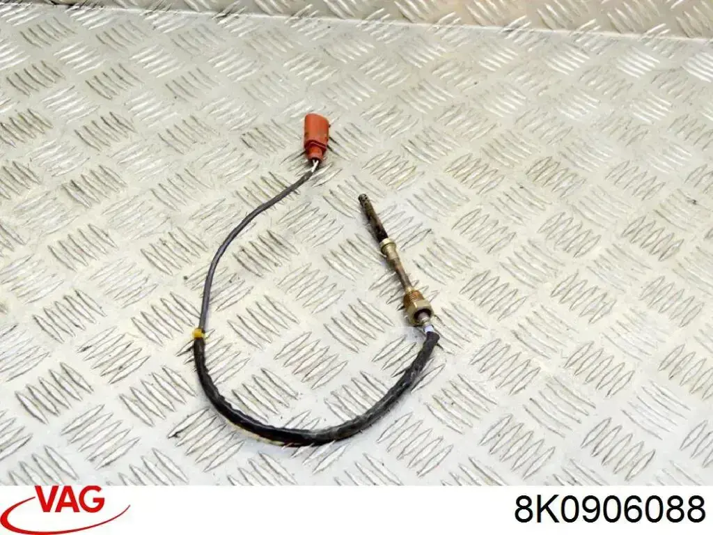 Датчик температури відпрацьованих газів (ВГ), перед фільтром сажі 8K0906088 VAG