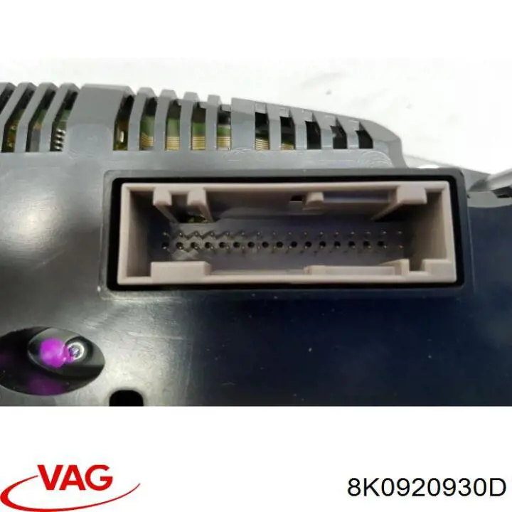 Прилади управління VAG 8K0920930D ціна, від 101.35 USD