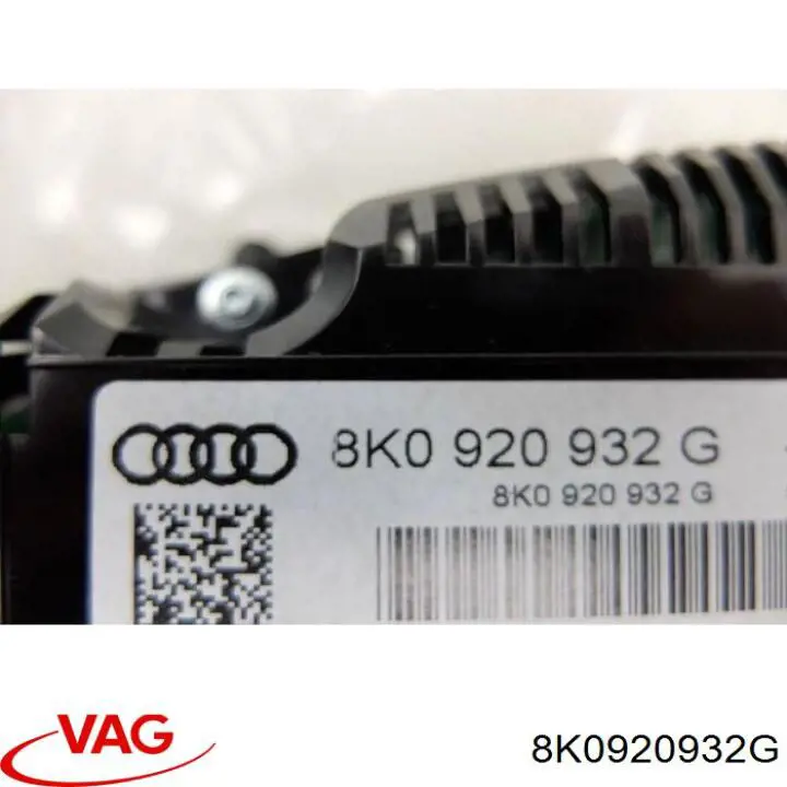 8K0920932G VAG Щиток приладів додатковий