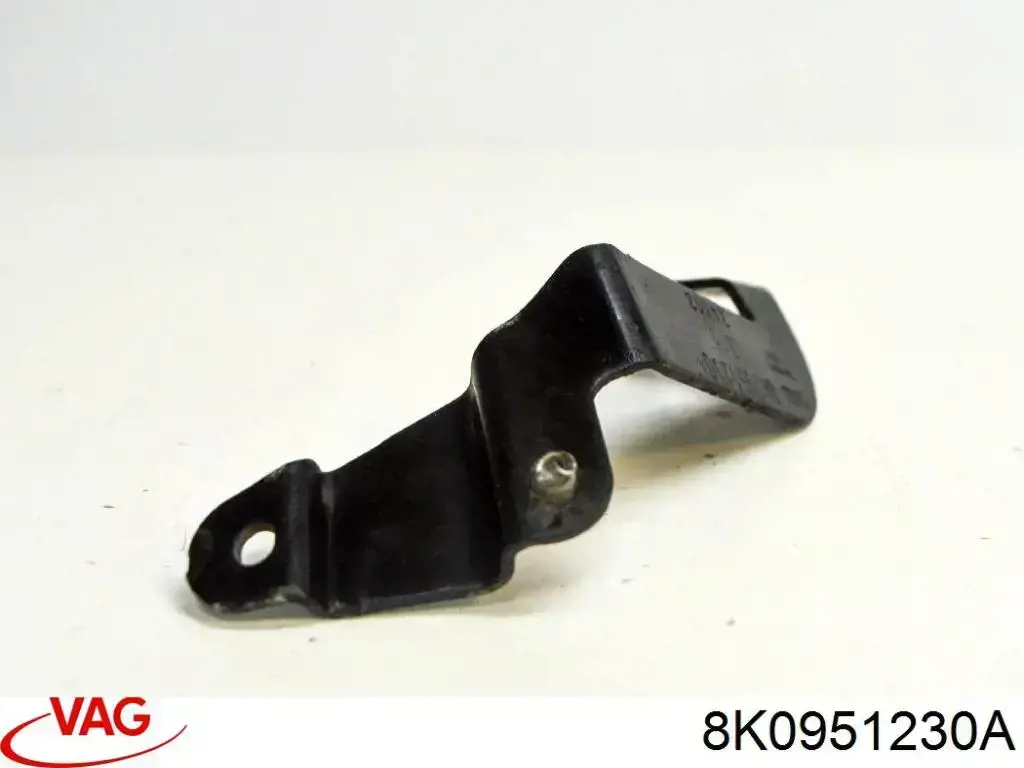  VAG 8K0951230 ціна, від 10.46 USD