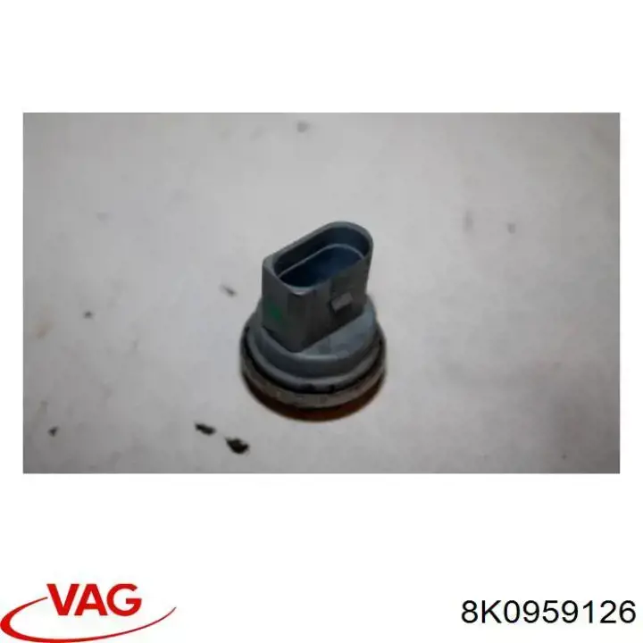 Купити 8K0959126 VAG Датчик тиску кондиціонера