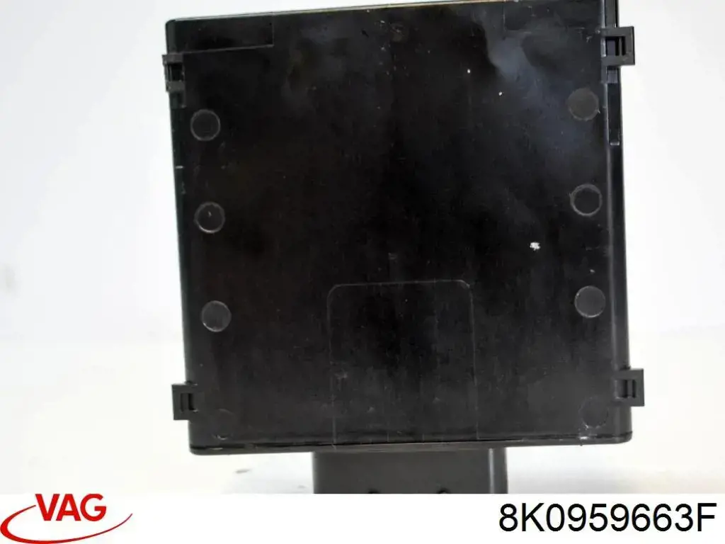 Купити 8K0959663F VAG Стабілізатор напруги