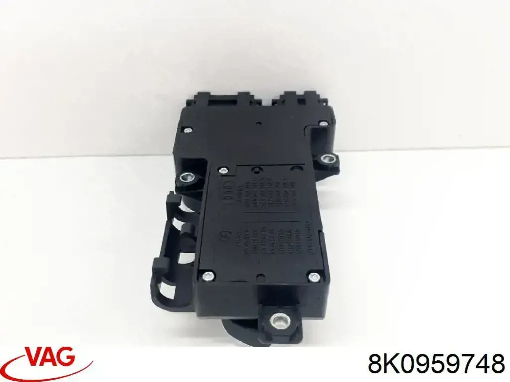 Блок кнопок механізму регулювання сидінь, правий VAG 8K0959748 ціна, від 11.29 USD