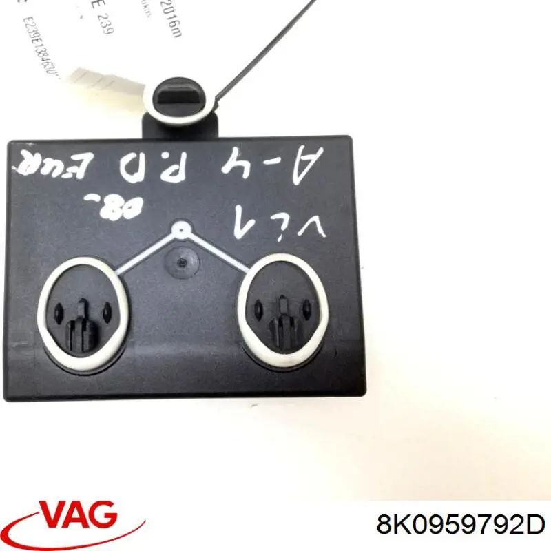 8K0959792D VAG Блок комфорту передніх дверей