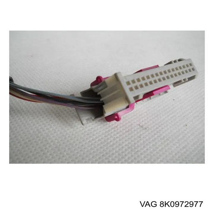 8K0972977 VAG 