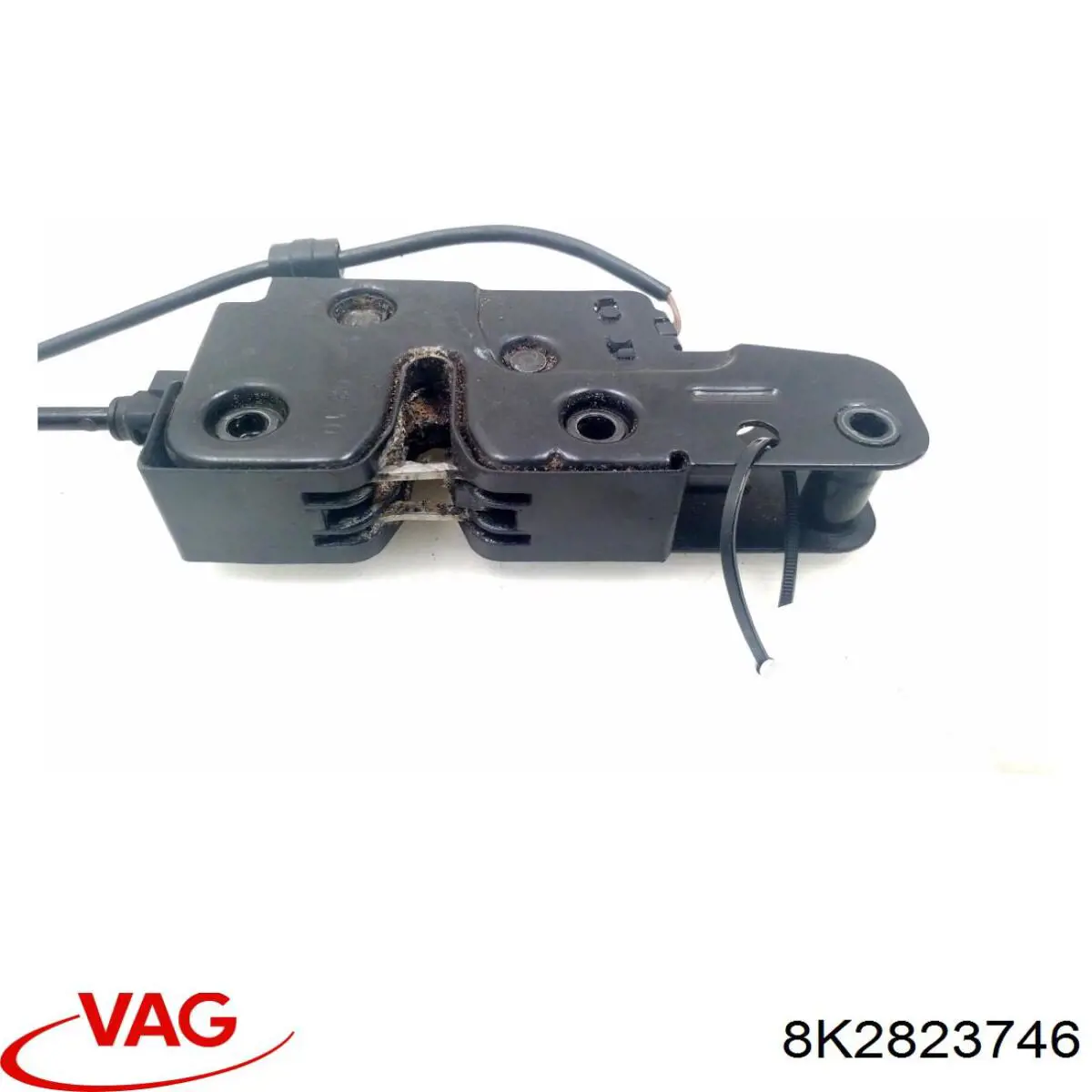  VAG 8K2823746 ціна, від 16.87 USD