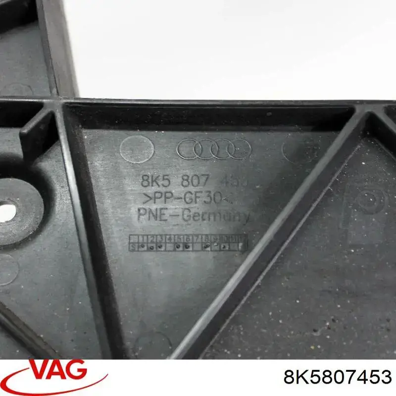 Кронштейн бампера заднього, лівий 8K5807453 VAG