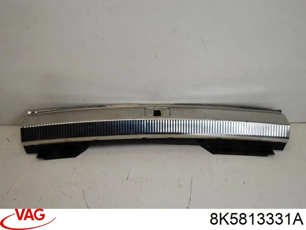 8K5813331A VAG 