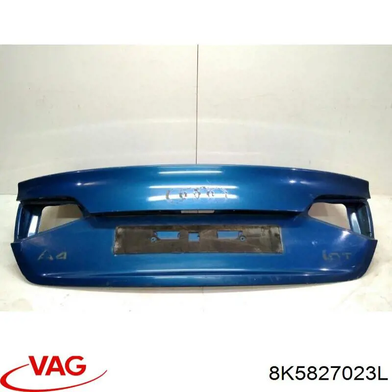 Купити 8K5827023L VAG Кришка багажника