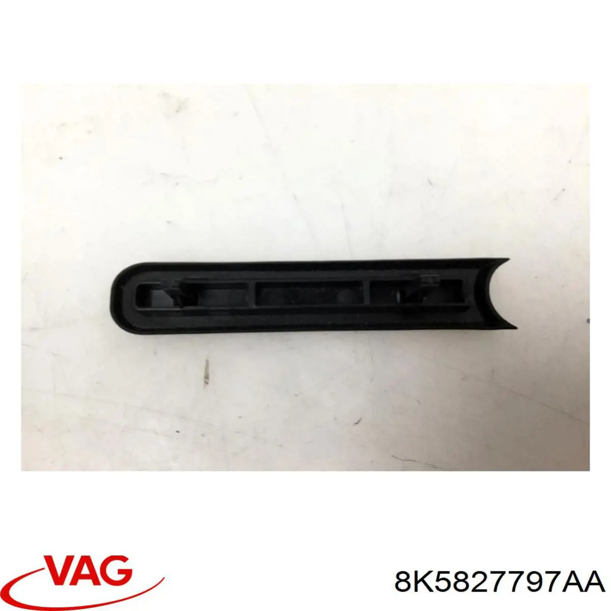 8K5827797AA VAG 