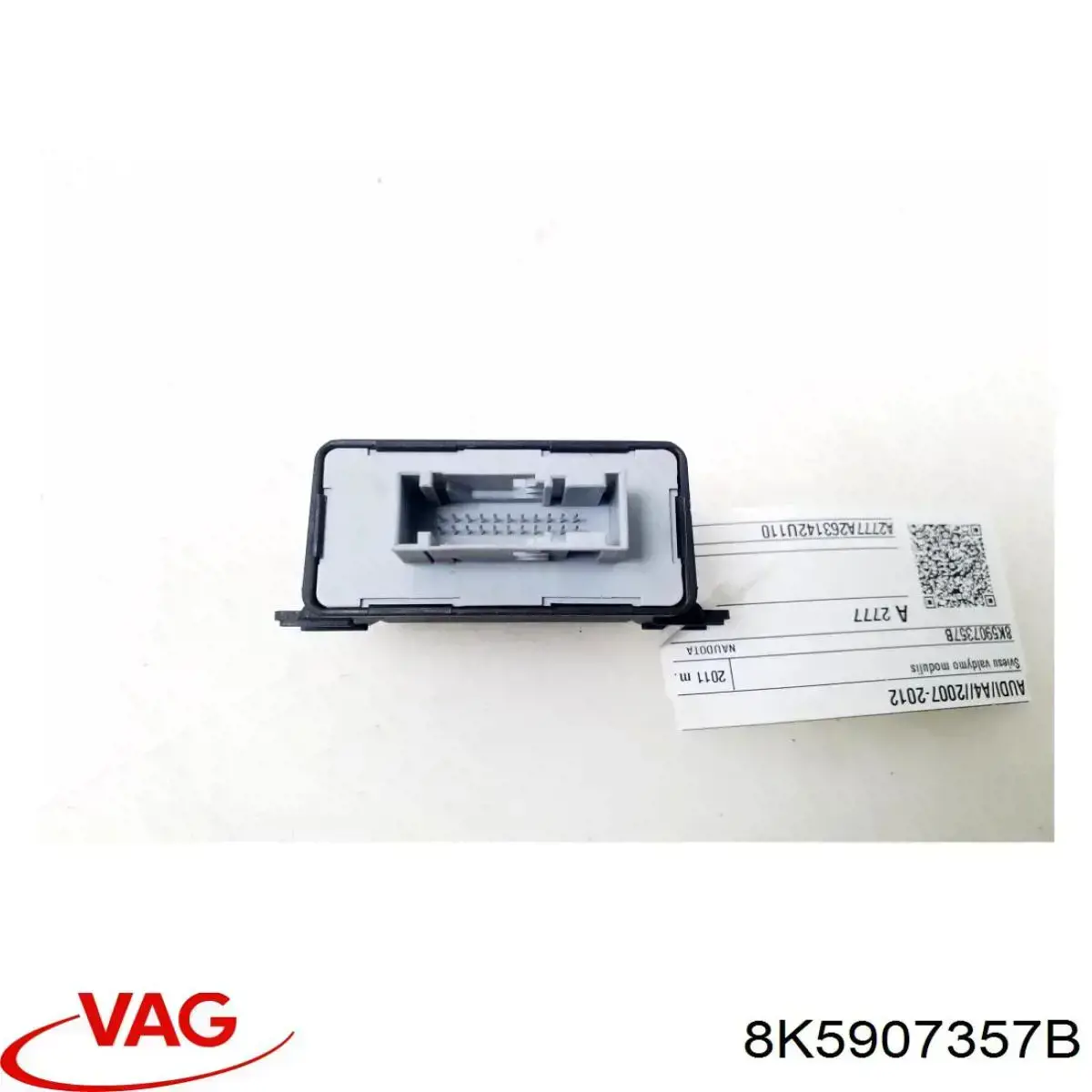 Купити 8K5907357B VAG Кнопка коректора фар