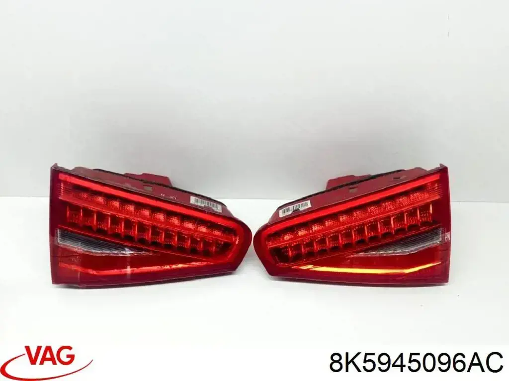 Купити 8K5945096AC VAG Стоп задній