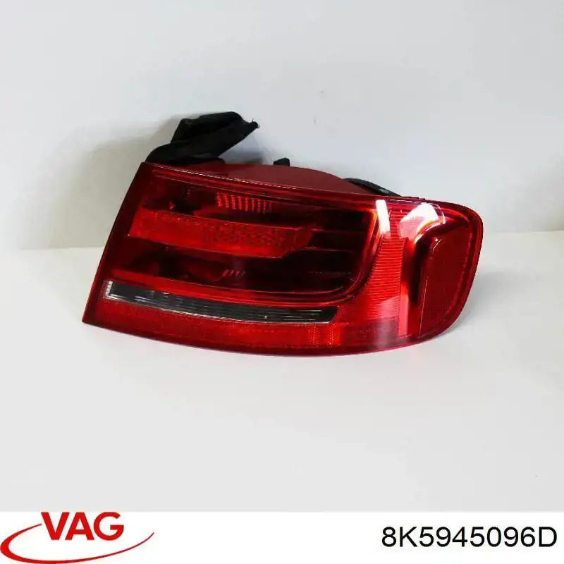 Купити 8K5945096D VAG Стоп задній