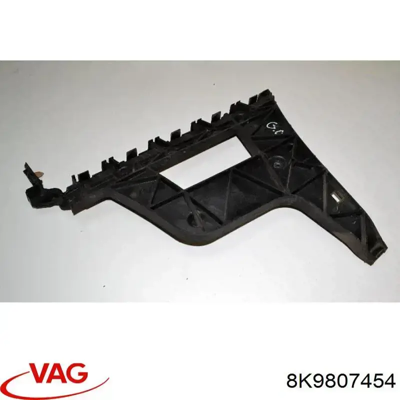 Купити 8K9807454 VAG Направляюча заднього бампера, права