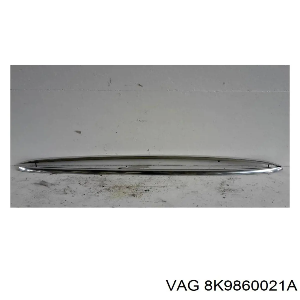 Купити 8K9860021A VAG Рейлінг даху лівий