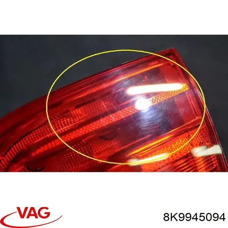 Ліхтар задній правий, внутрішній 8K9945094 VAG