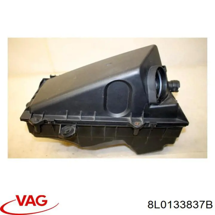 8L0133837B VAG корпус повітряного фільтра