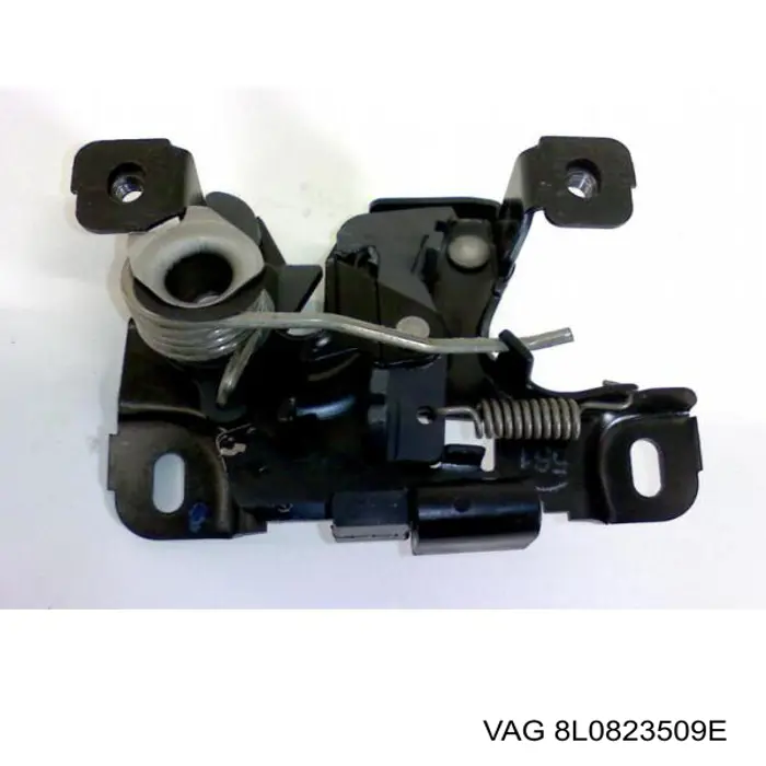 Замок капота 8L0823509E VAG