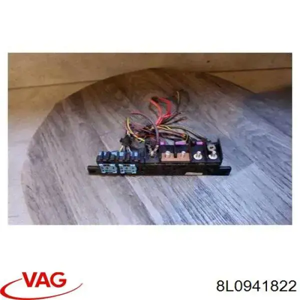  8L0941822 VAG