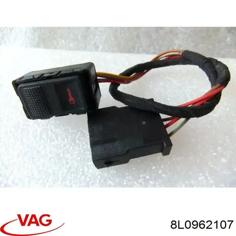 8L0962107 VAG Вимикач центрального замка