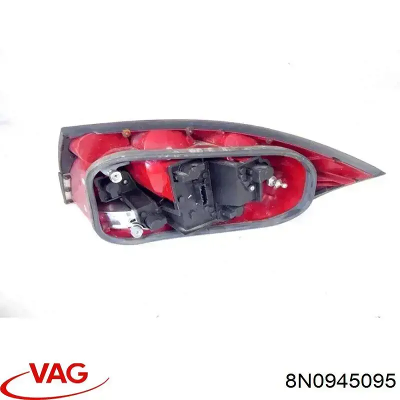 Ліхтар задній лівий VAG 8N0945095 ціна, від 16.93 USD