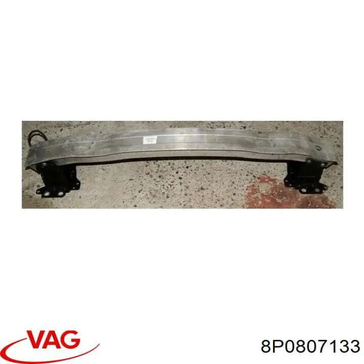Кронштейн підсилювача переднього бампера 8P0807133 VAG