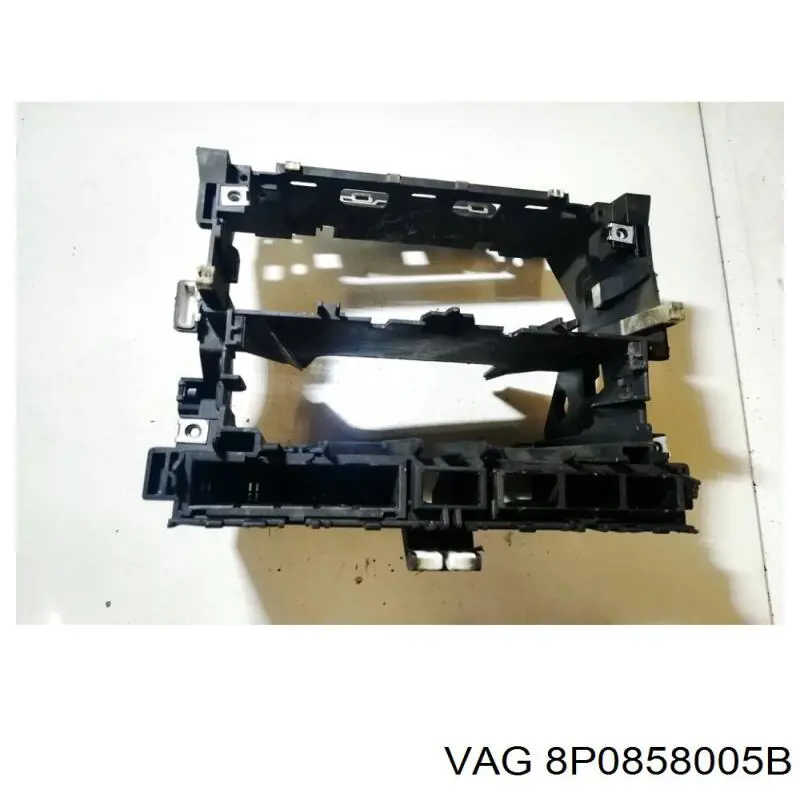 8P0858005B VAG 