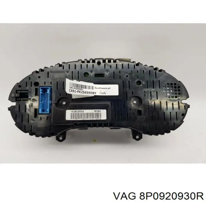 Приладова дошка-щиток приладів 8P0920930R VAG
