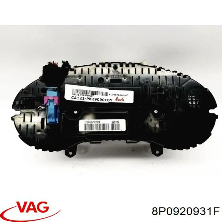 Приладова дошка-щиток приладів 8P0920931F VAG