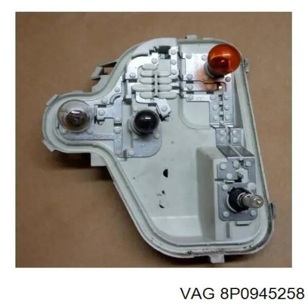 Купити 8P0945258 VAG Плата заднього ліхтаря, контактна