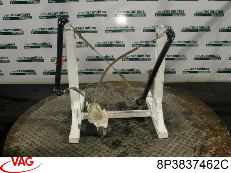 Механізм склопідіймача двері передньої, правої 8P3837462C VAG