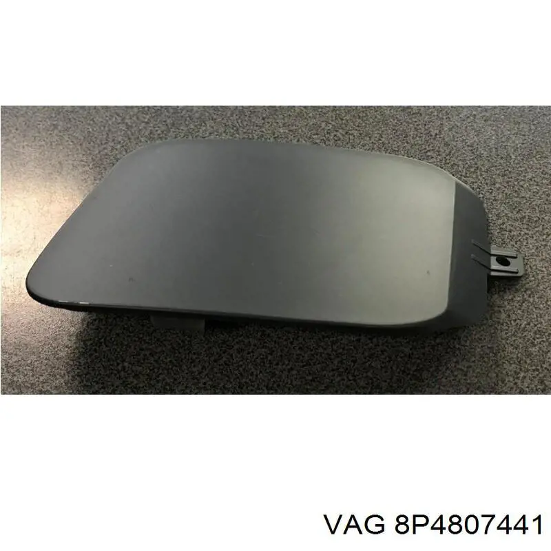 Купити 8P4807441 VAG Заглушка бампера буксирувального гака, задня