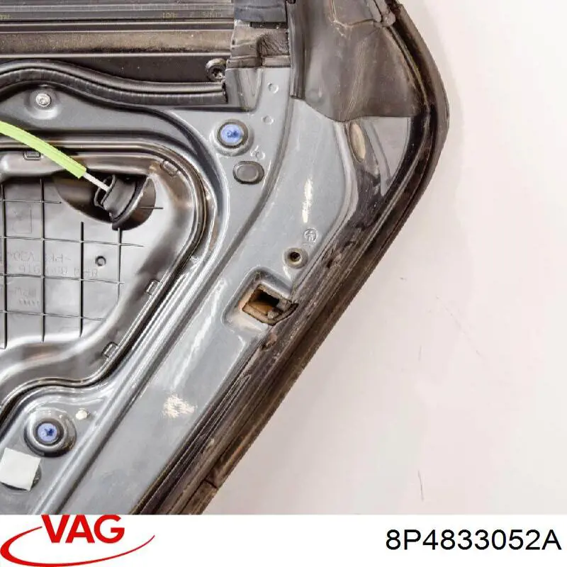 Купити 8V4833052F VAG Двері задні, праві
